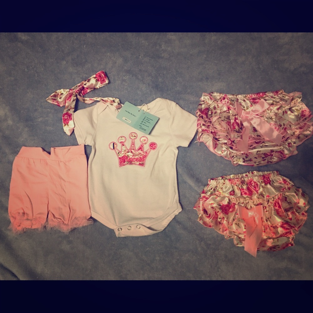0-3m Princess outfit. Brand new